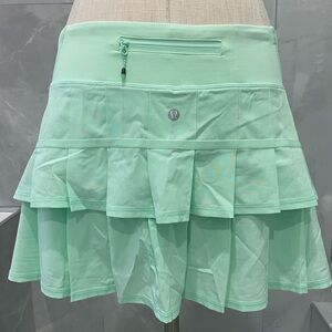 LULULEMON Mint Green Women's Skirt